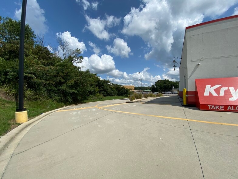 More Photos Of 3329 Rainbow Dr, Rainbow City Fast Food For Sale