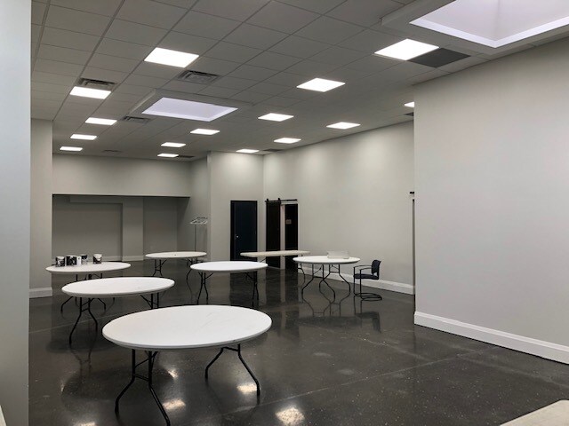 More Photos Of 1783 Mattawa Ave, Mississauga Warehouse For Lease