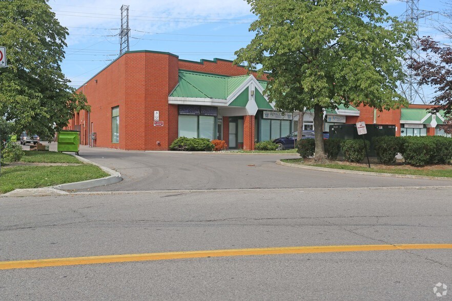 Primary Photo Of 100 Regina Rd, Vaughan Light Manufacturing For Sale