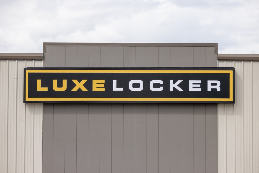 More Photos Of 7373 S Federal Way, Boise Self Storage For Sale