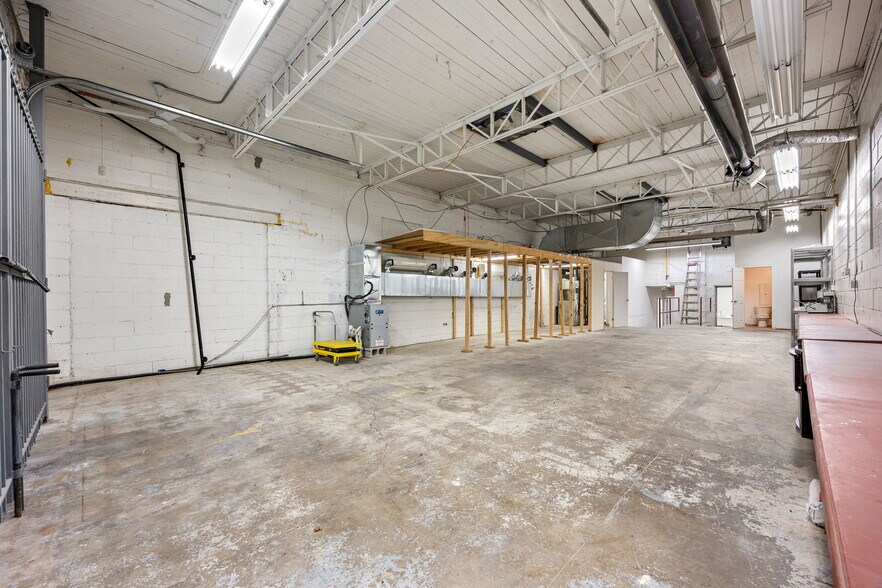 More Photos Of 42 Eugene St, Toronto Warehouse For Sale