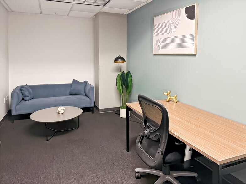 More Photos Of 2021 Guadalupe St, Austin Coworking Space