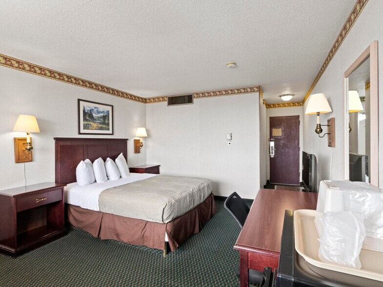 More Photos Of 1020 E US Highway 14-16, Gillette Hotel For Sale