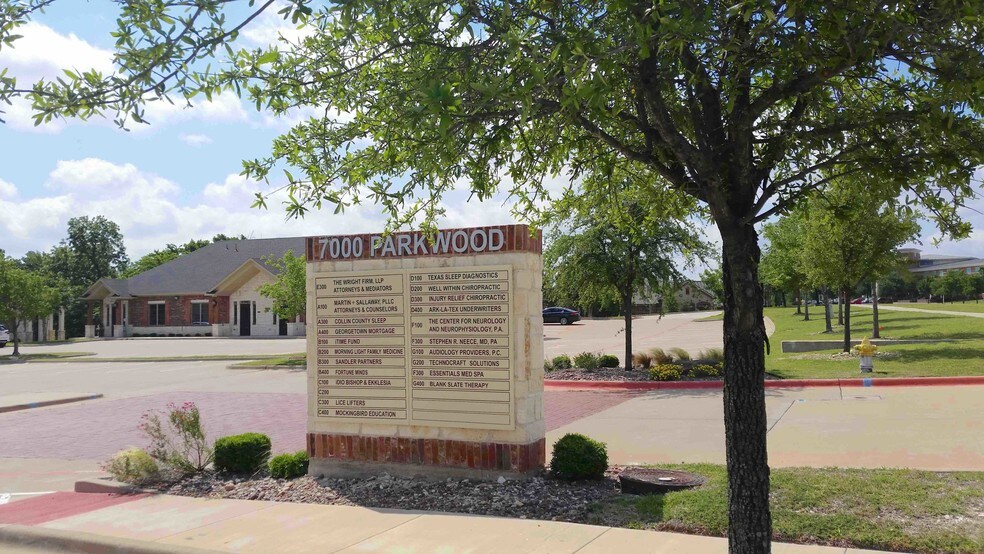 More Photos Of 7000 Parkwood Blvd, Frisco Office For Sale