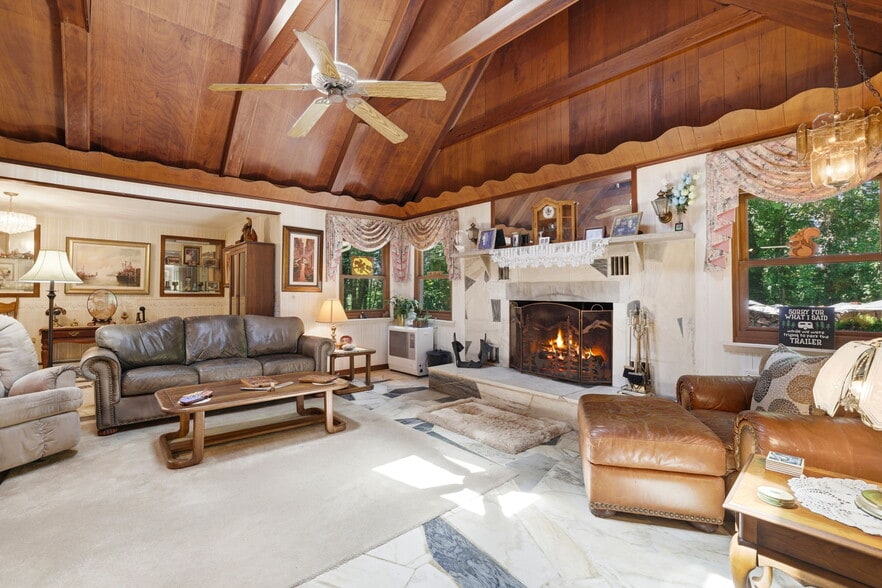 More Photos Of 3324 Highway 28 S, Bryson City Hospitality For Sale