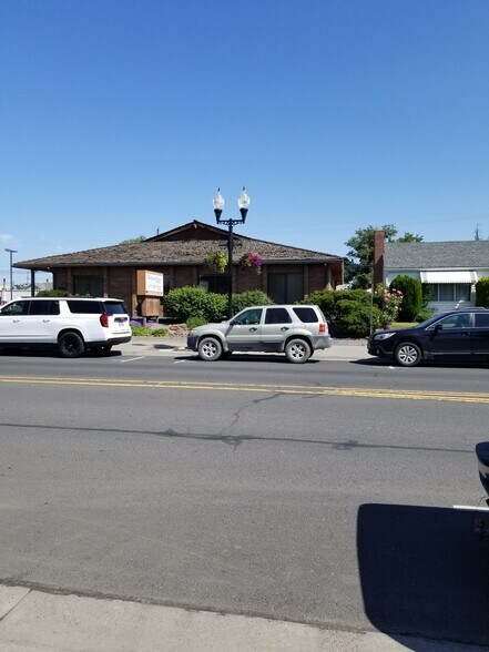 More Photos Of 333 E Main St, Hermiston Office Residential For Sale