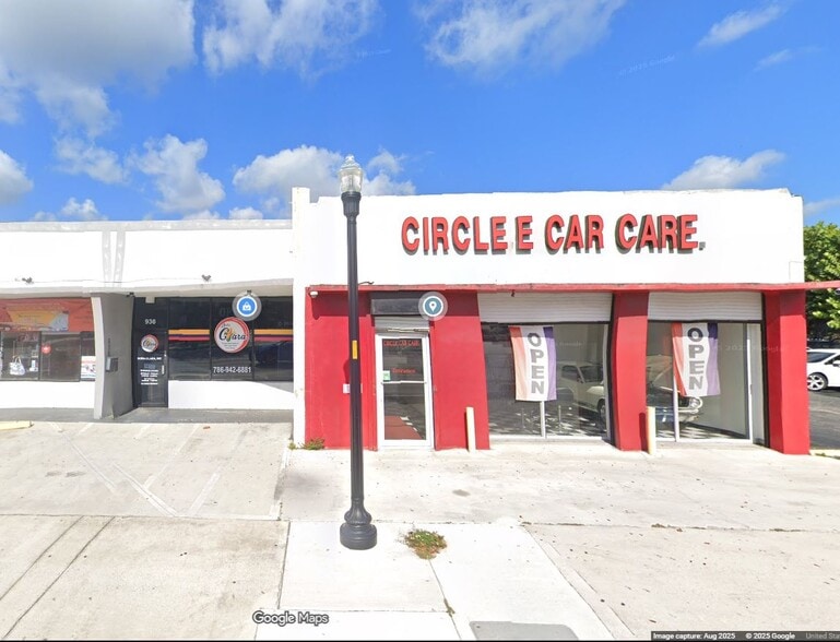 More Photos Of 928-936 N Federal Hwy, Hollywood Storefront Retail Office For Lease