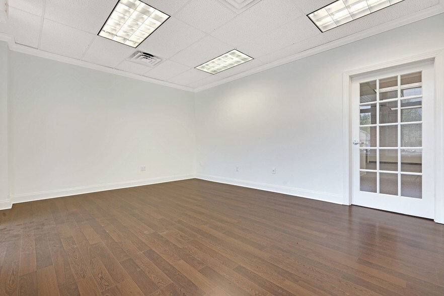 More Photos Of 1386 US Highway 22, Lebanon Unknown For Lease