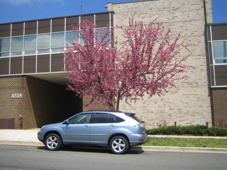 More Photos Of 4514-4522 Beech Rd, Temple Hills Flex For Lease