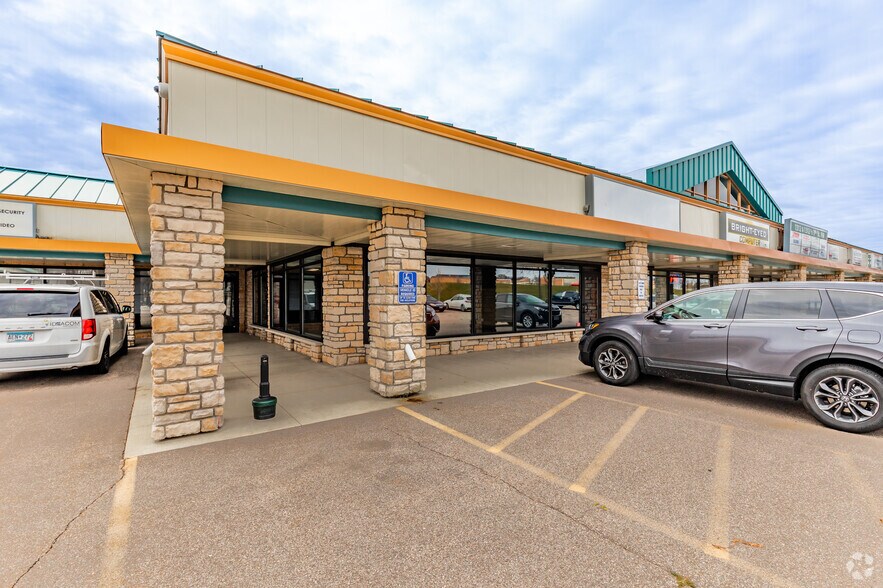 More Photos Of 1112-1320 NW 7th St, Rochester Unknown For Sale