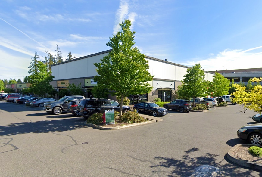 More Photos Of 18015-18039 SW Lower Boones Ferry Rd, Tigard Light Distribution For Lease