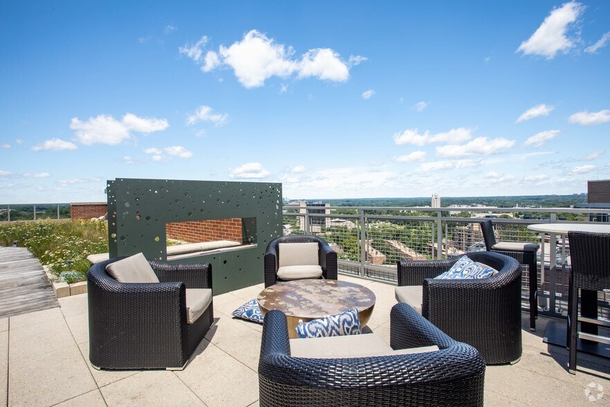 More Photos Of 4800 Auburn Ave, Bethesda Apartments For Lease
