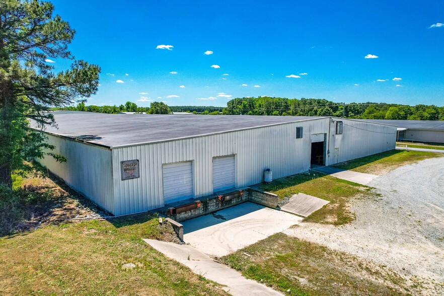 Primary Photo Of 1215 S Brightleaf Blvd, Smithfield Warehouse For Lease