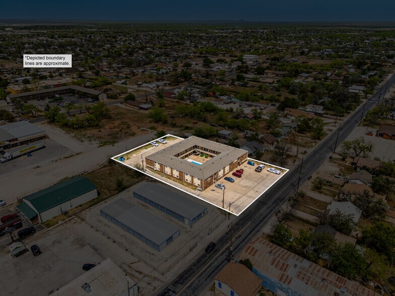 More Photos Of 12 E 29th St, San Angelo Apartments For Sale