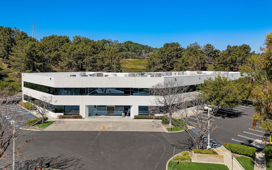 Primary Photo Of 15 Argonaut, Aliso Viejo Research And Development For Sale