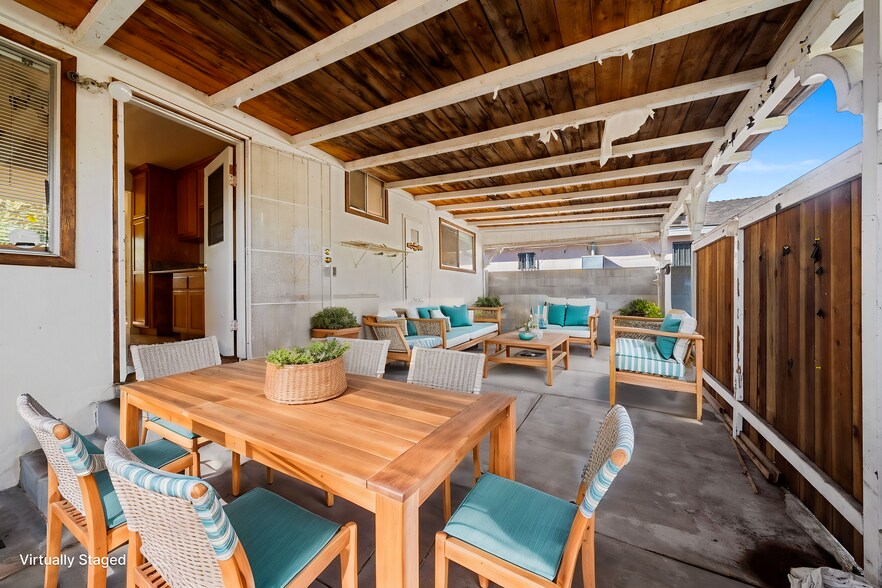 More Photos Of 339-341 E 220th St, Carson Multifamily For Sale