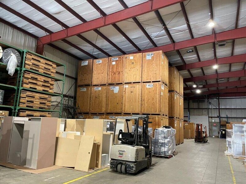 More Photos Of 3530 E Ellsworth Rd, Ann Arbor Warehouse For Lease