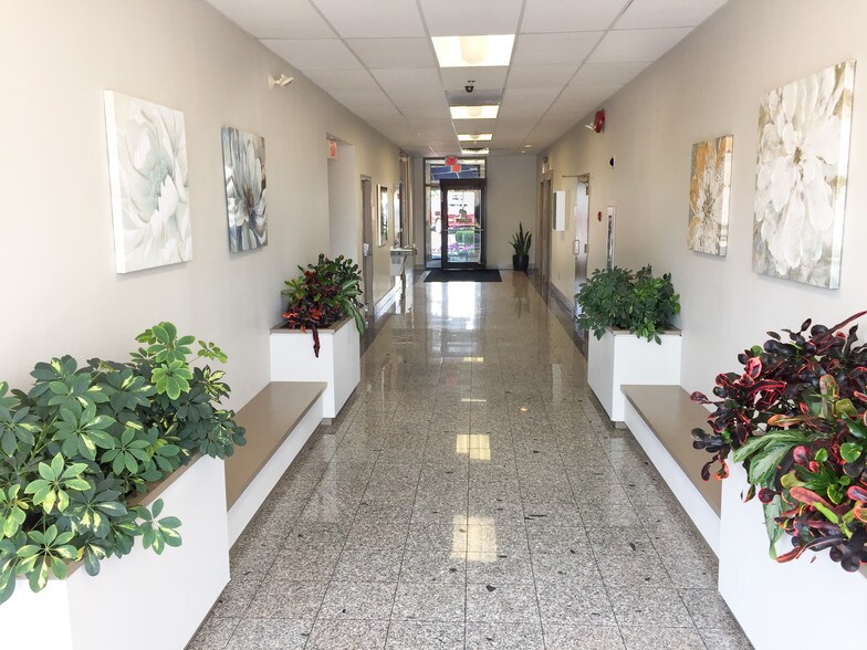 More Photos Of 100 W Main St, Lansdale Office For Lease