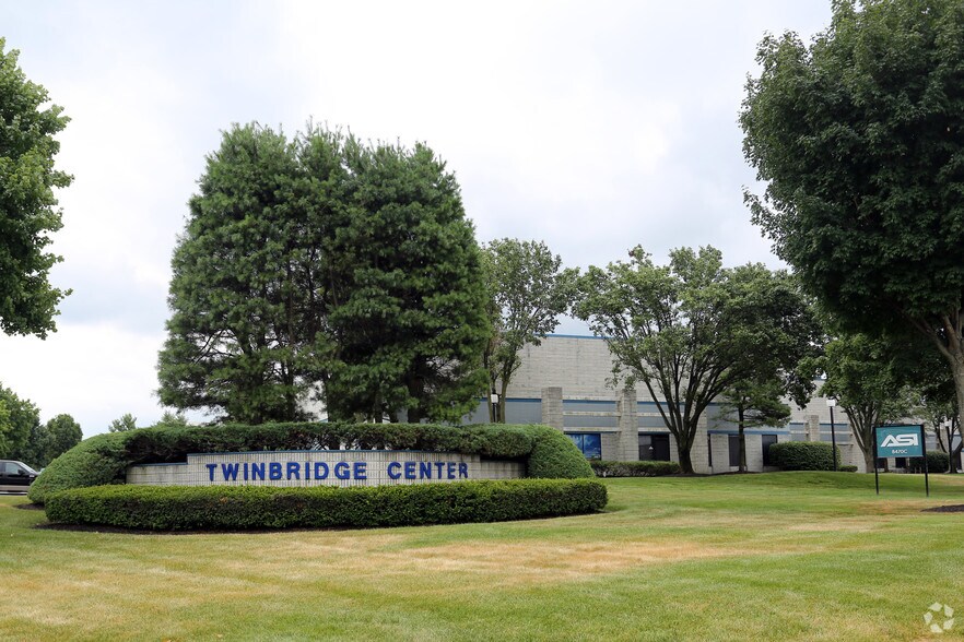 More Photos Of 8470 Remington Ave, Pennsauken Warehouse For Lease