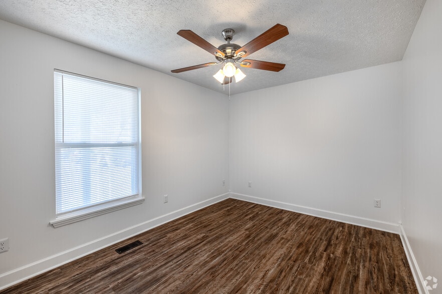 More Photos Of 145 Lois Ln, Morehead Apartments For Sale