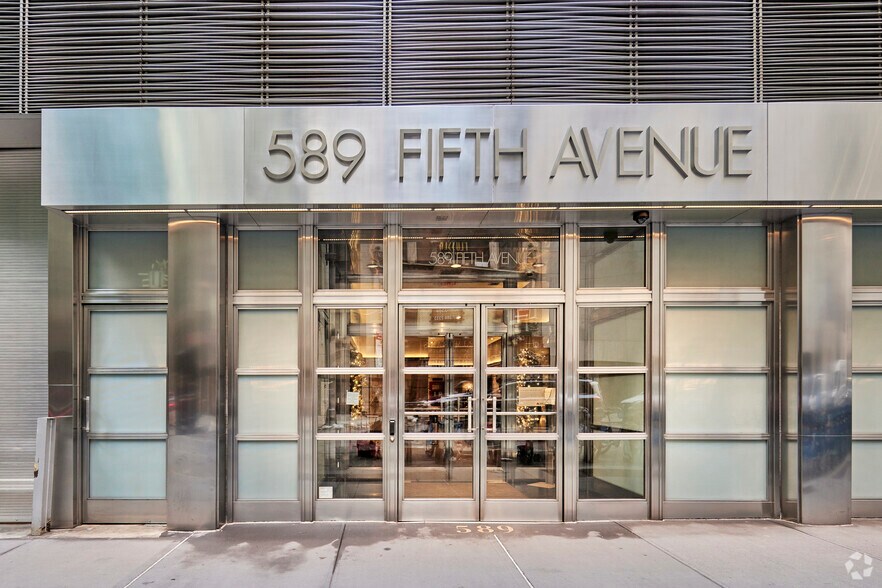 More Photos Of 589 Fifth Ave, New York Office For Lease