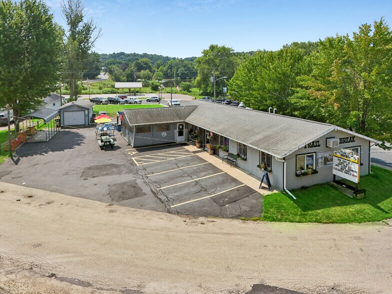 More Photos Of 309 Trail St, La Valle Restaurant For Sale