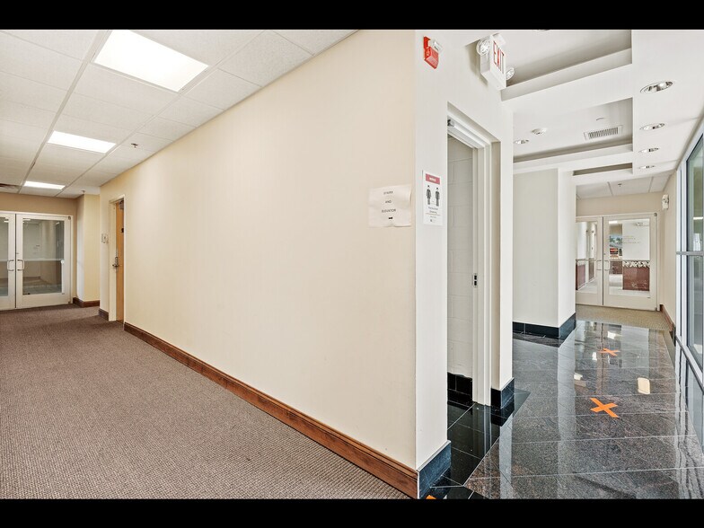 More Photos Of 1036 St Nicholas Dr, Waldorf Medical For Lease