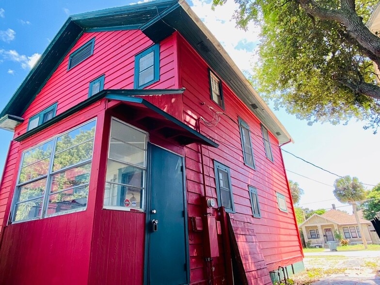 More Photos Of 415 Braddock Ave, Daytona Beach Multifamily For Sale