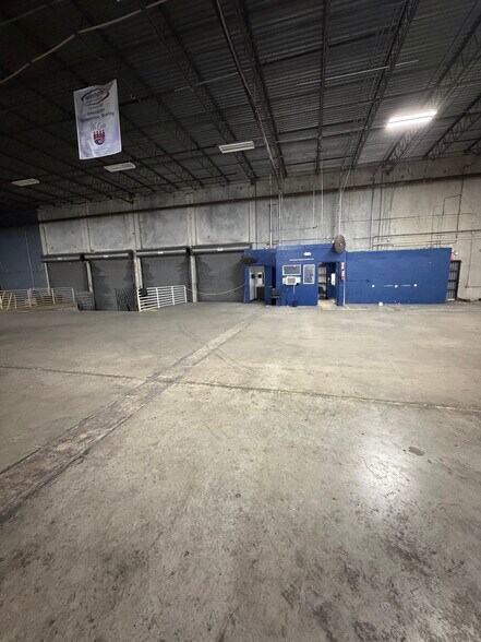 More Photos Of 4405-4493 NW 97th Ave, Doral Warehouse For Lease