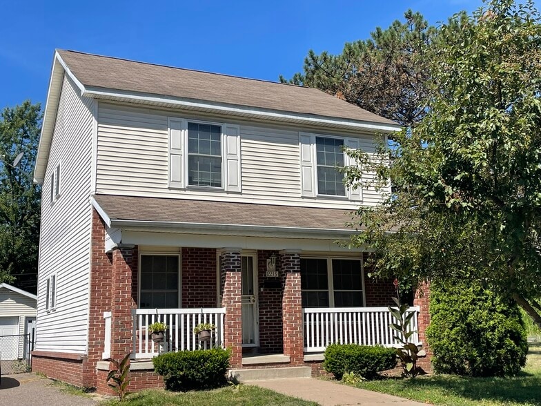 More Photos Of , Benton Harbor Multifamily For Sale