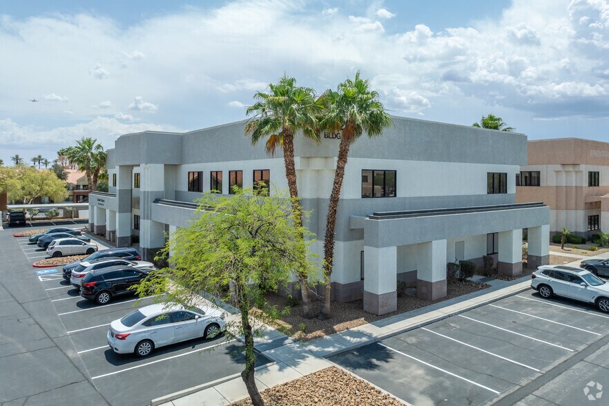 More Photos Of 2920 N Green Valley Pky, Henderson Office For Sale