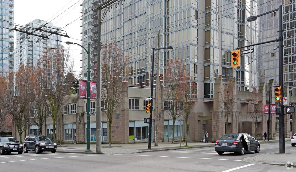 More Photos Of 188 Smithe St, Vancouver Apartments For Sale