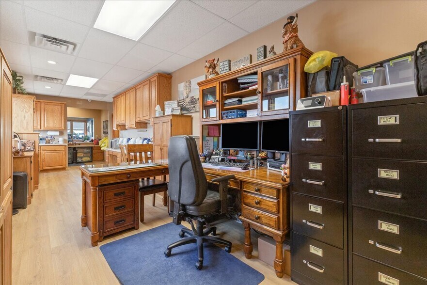 More Photos Of 4100-4140 Laramie St, Cheyenne Medical For Sale