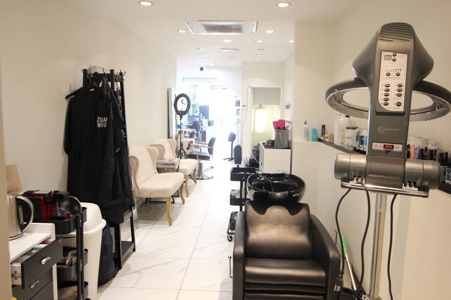 More Photos Of 379 Third Ave, New York Storefront Retail Residential For Lease