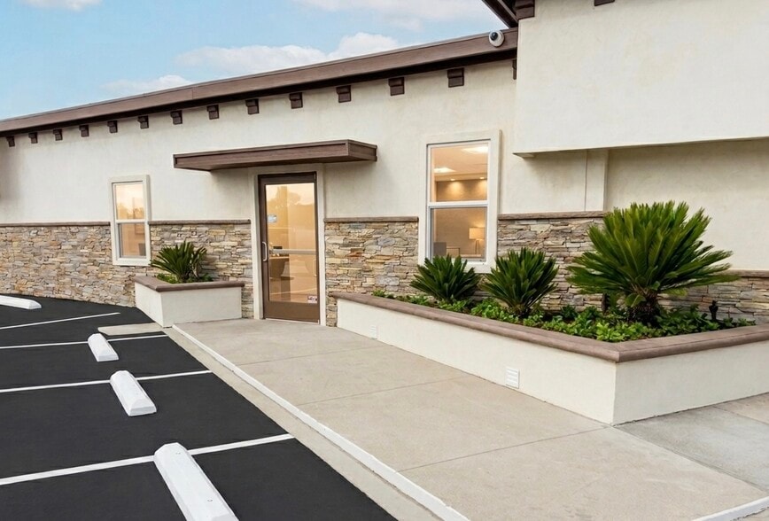 Primary Photo Of 24639 Arch St, Santa Clarita Office For Lease