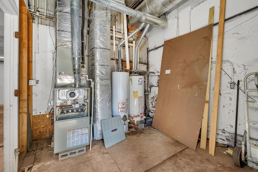 More Photos Of 516-518 Depot St, Mazon Storefront Retail Residential For Sale