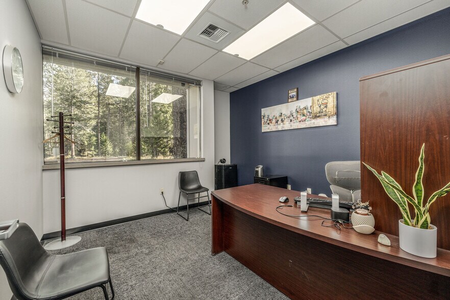 More Photos Of 750 W Canfield Ave, Coeur d'Alene Industrial For Sale