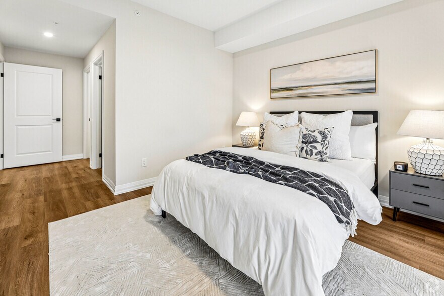 More Photos Of 600 Sunningdale Rd E, London Apartments For Sale
