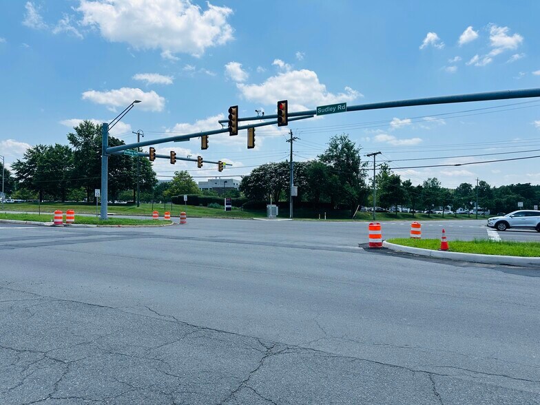 More Photos Of 8569-8573 Sudley Rd, Manassas Medical For Sale