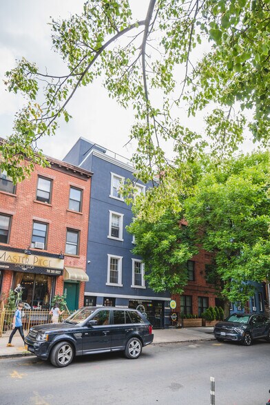 More Photos Of 128 India St, Brooklyn Storefront Retail Residential For Sale