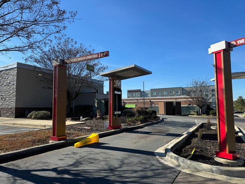 More Photos Of 1701 Fulton Rd, Fultondale Fast Food For Sale