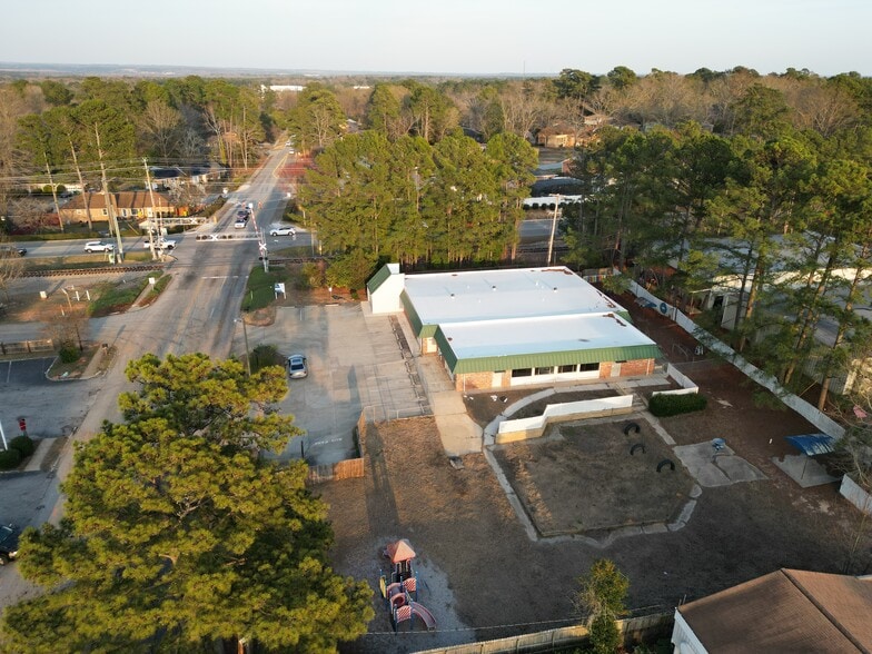 More Photos Of 101 N Royal Tower Rd, Irmo Daycare Center For Lease