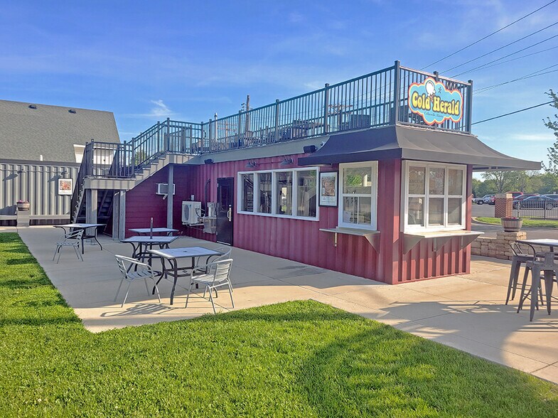 More Photos Of , Collinsville General Retail For Sale