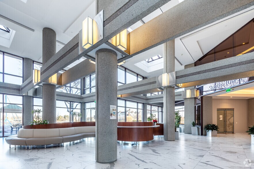 More Photos Of 333 Ludlow St, Stamford Office For Lease