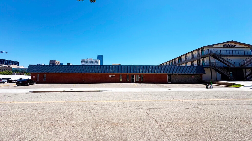 Primary Photo Of 416-418 NW 8th St, Oklahoma City Office For Sale