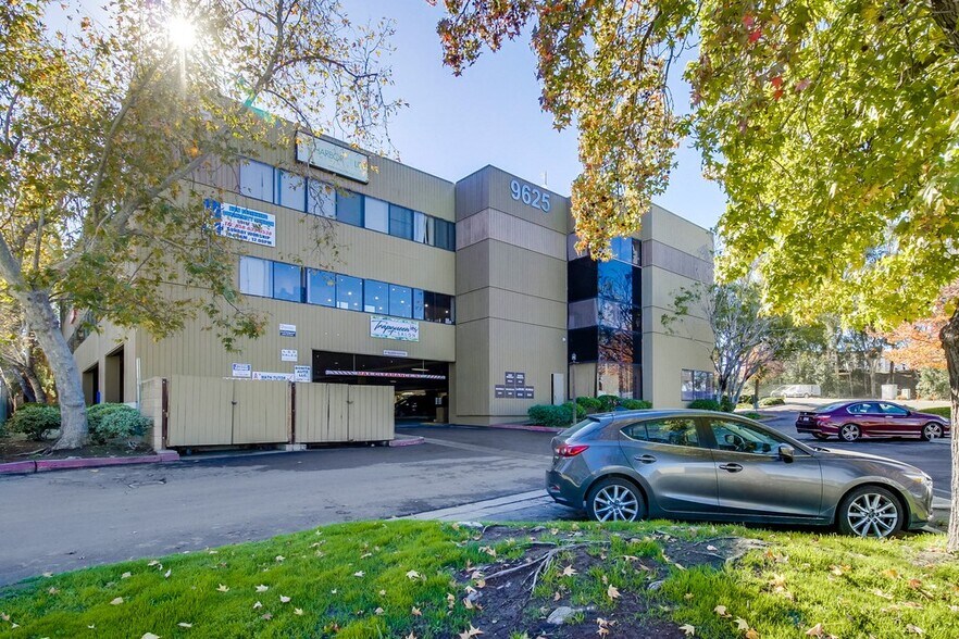 More Photos Of 9625 Black Mountain Rd, San Diego Office For Sale