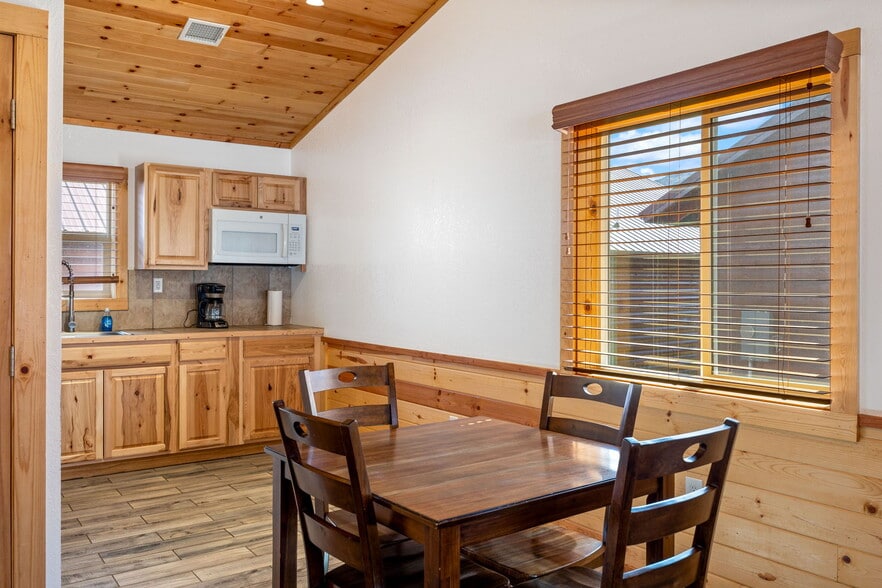 More Photos Of 2 County Road 2141 rd, Alpine Hotel For Sale