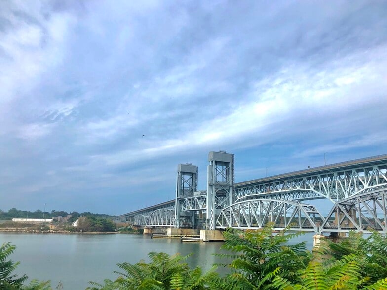 More Photos Of 15 Thames St, Groton Office For Lease