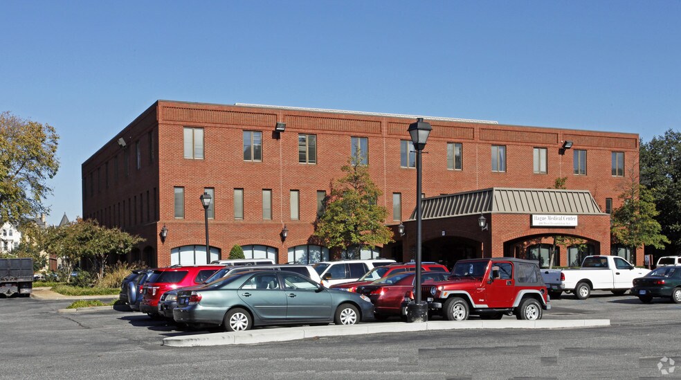 More Photos Of 400 W Brambleton Ave, Norfolk Medical For Lease