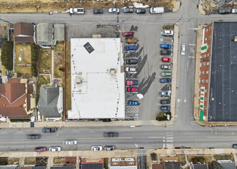 More Photos Of 1620 Main St, Northampton General Retail For Sale